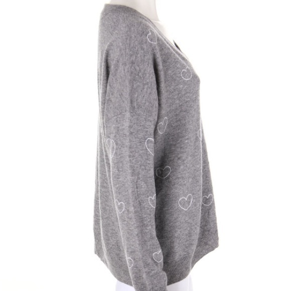 REPEAT Cashmere V-Neck Sweater, XS - Picture 2 of 9